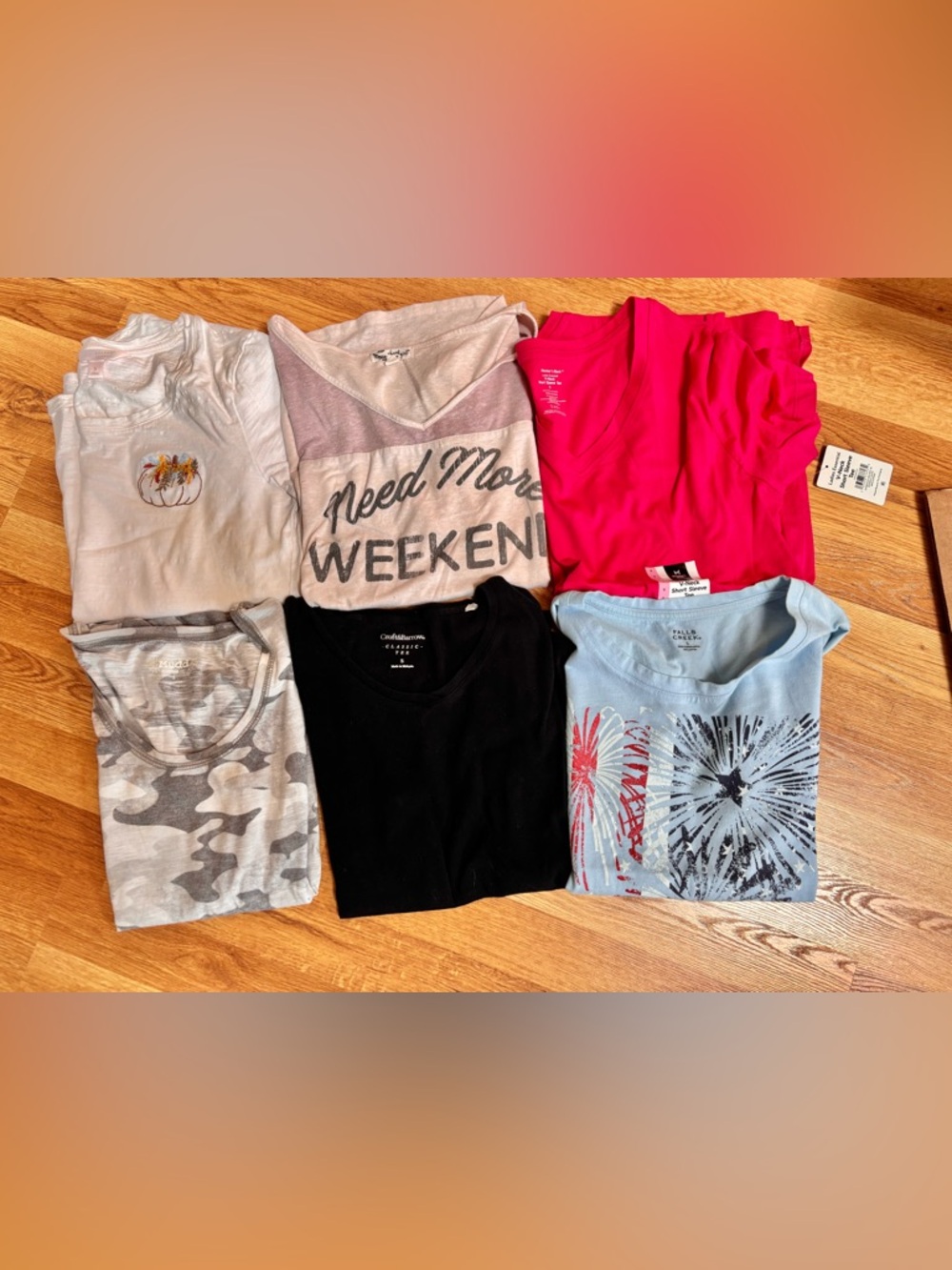 Lot of 6 Women’s T-Shirts Size Small